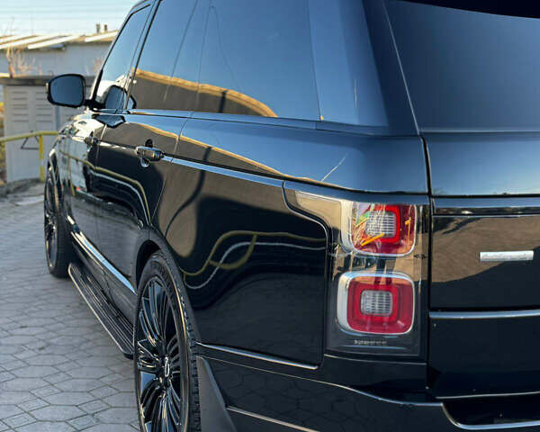 Черный Ленд Ровер Рендж Ровер, объемом двигателя 4.37 л и пробегом 227 тыс. км за 40000 $, фото 5 на Automoto.ua