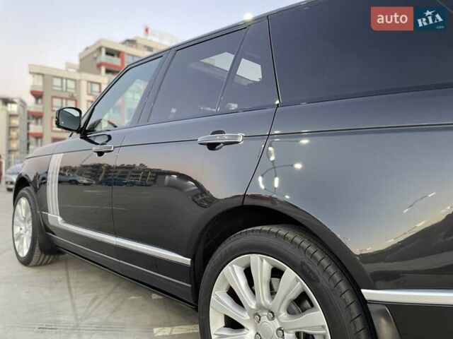 Чорний Ленд Ровер Рендж Ровер, об'ємом двигуна 5 л та пробігом 125 тис. км за 41000 $, фото 49 на Automoto.ua