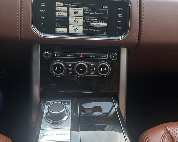 Чорний Ленд Ровер Рендж Ровер, об'ємом двигуна 4.37 л та пробігом 220 тис. км за 37500 $, фото 5 на Automoto.ua