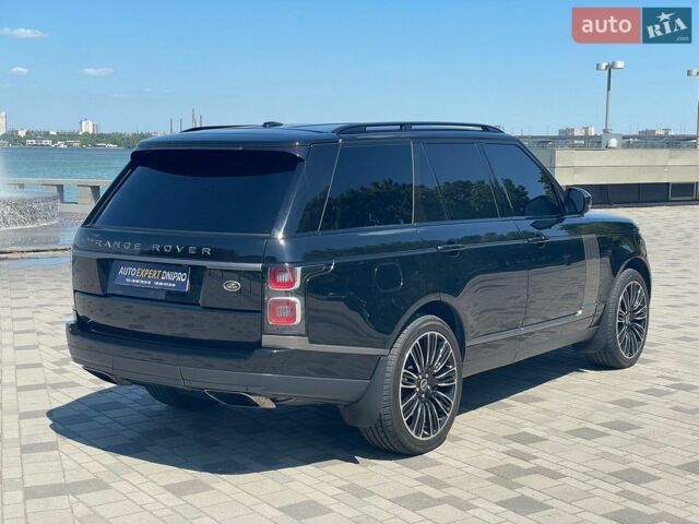 Чорний Ленд Ровер Рендж Ровер, об'ємом двигуна 4.4 л та пробігом 223 тис. км за 32500 $, фото 4 на Automoto.ua