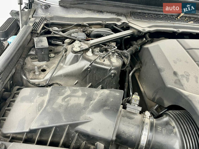 Чорний Ленд Ровер Рендж Ровер, об'ємом двигуна 5 л та пробігом 93 тис. км за 40000 $, фото 25 на Automoto.ua