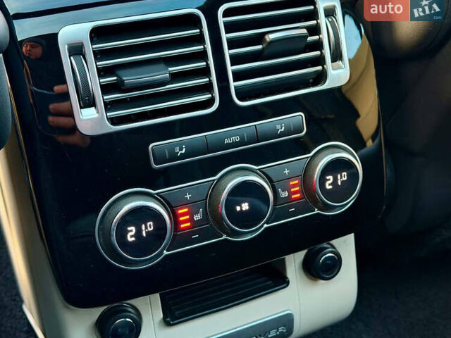 Черный Ленд Ровер Рендж Ровер, объемом двигателя 5 л и пробегом 240 тыс. км за 30900 $, фото 43 на Automoto.ua