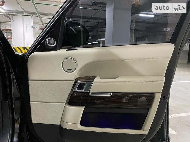 Черный Ленд Ровер Рендж Ровер, объемом двигателя 3 л и пробегом 220 тыс. км за 29900 $, фото 89 на Automoto.ua