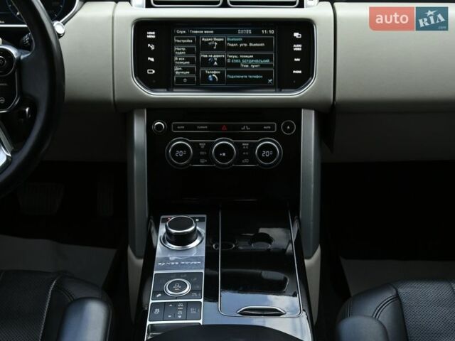 Черный Ленд Ровер Рендж Ровер, объемом двигателя 4.4 л и пробегом 205 тыс. км за 33900 $, фото 62 на Automoto.ua