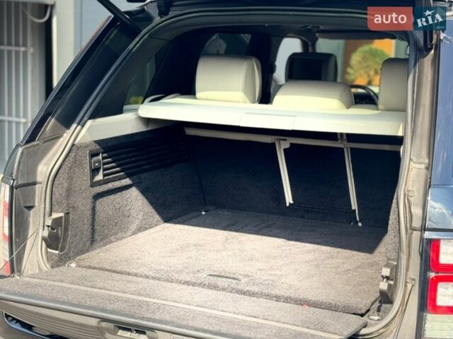 Чорний Ленд Ровер Рендж Ровер, об'ємом двигуна 5 л та пробігом 292 тис. км за 23500 $, фото 14 на Automoto.ua