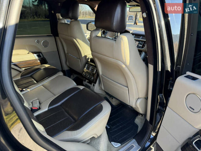 Черный Ленд Ровер Рендж Ровер, объемом двигателя 2.99 л и пробегом 225 тыс. км за 30000 $, фото 4 на Automoto.ua