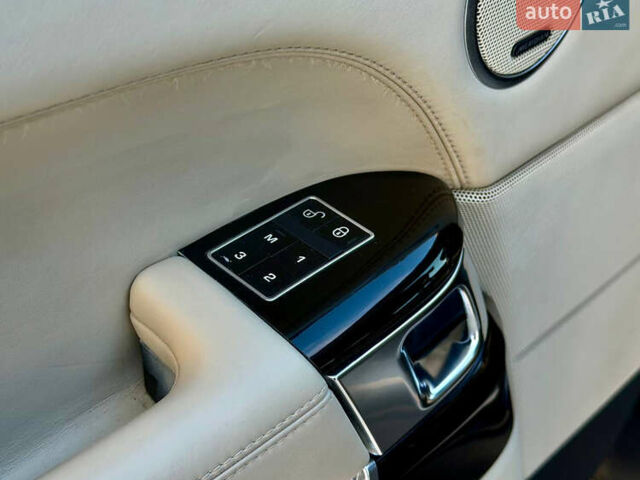 Черный Ленд Ровер Рендж Ровер, объемом двигателя 5 л и пробегом 240 тыс. км за 30900 $, фото 22 на Automoto.ua