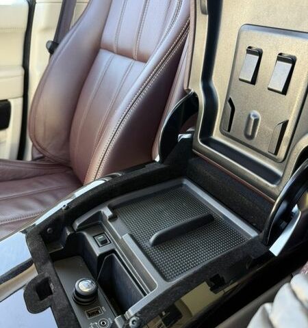 Чорний Ленд Ровер Рендж Ровер, об'ємом двигуна 2.99 л та пробігом 170 тис. км за 37000 $, фото 68 на Automoto.ua