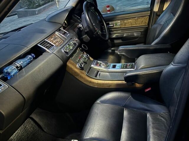 Чорний Ленд Ровер Рендж Ровер, об'ємом двигуна 3 л та пробігом 185 тис. км за 7200 $, фото 4 на Automoto.ua