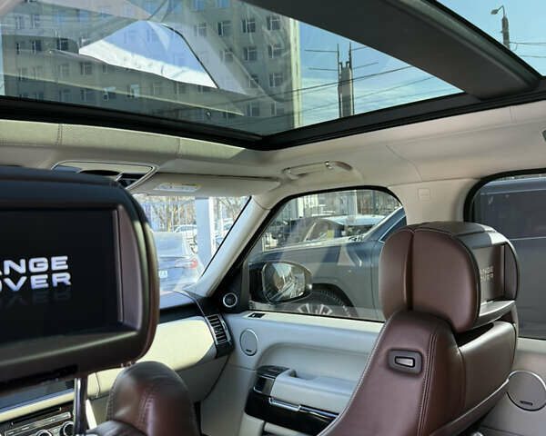 Черный Ленд Ровер Рендж Ровер, объемом двигателя 5 л и пробегом 102 тыс. км за 33500 $, фото 26 на Automoto.ua