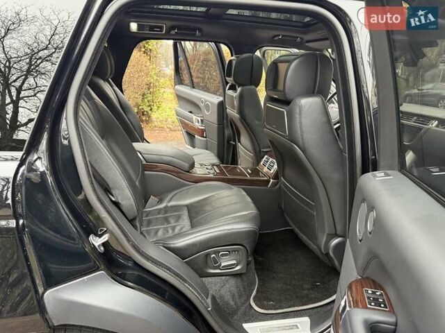 Чорний Ленд Ровер Рендж Ровер, об'ємом двигуна 5 л та пробігом 175 тис. км за 26950 $, фото 10 на Automoto.ua