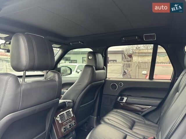 Черный Ленд Ровер Рендж Ровер, объемом двигателя 3 л и пробегом 183 тыс. км за 28900 $, фото 47 на Automoto.ua