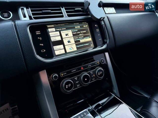 Черный Ленд Ровер Рендж Ровер, объемом двигателя 4.37 л и пробегом 207 тыс. км за 31500 $, фото 73 на Automoto.ua