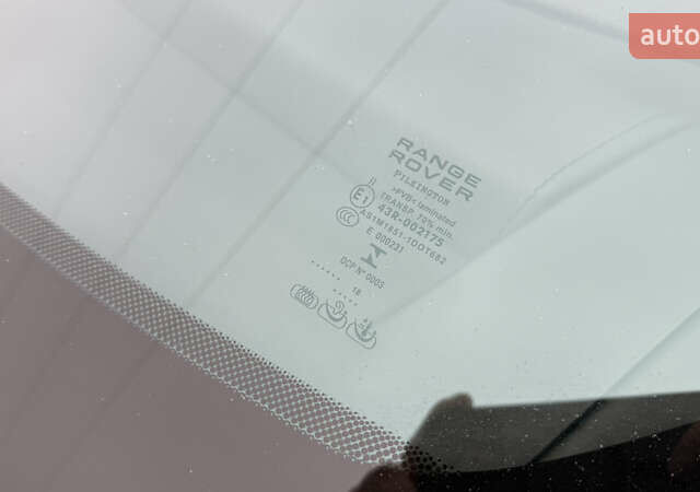 Черный Ленд Ровер Рендж Ровер, объемом двигателя 5 л и пробегом 150 тыс. км за 39800 $, фото 27 на Automoto.ua