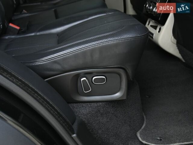 Черный Ленд Ровер Рендж Ровер, объемом двигателя 4.4 л и пробегом 205 тыс. км за 33900 $, фото 59 на Automoto.ua