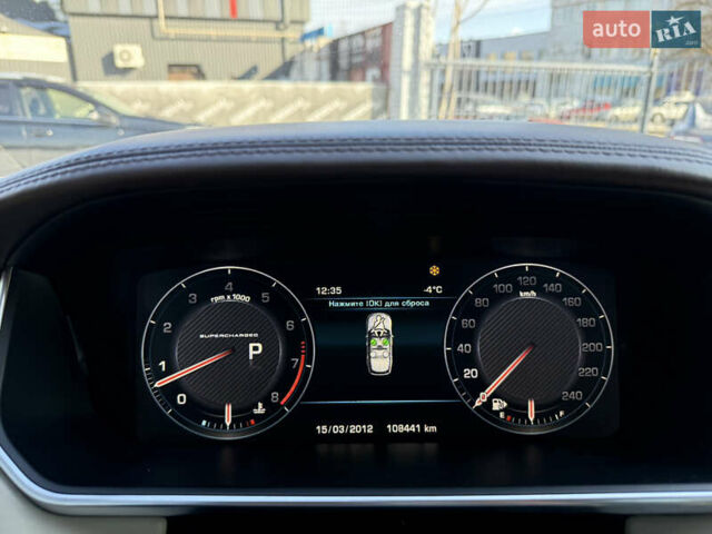 Черный Ленд Ровер Рендж Ровер, объемом двигателя 5 л и пробегом 102 тыс. км за 33500 $, фото 14 на Automoto.ua