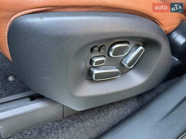 Ленд Ровер Рендж Ровер 2013 у Одесі на Automoto.ua Чорний Ленд Ровер Рендж Ровер, об'ємом двигуна 4.37 л та пробігом 222 тис. км за 31900 $, фото 46 на Automoto.ua