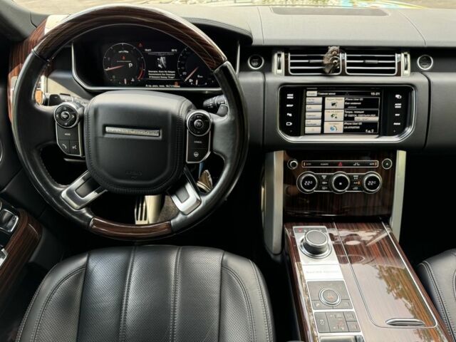 Чорний Ленд Ровер Рендж Ровер, об'ємом двигуна 5 л та пробігом 150 тис. км за 34999 $, фото 4 на Automoto.ua