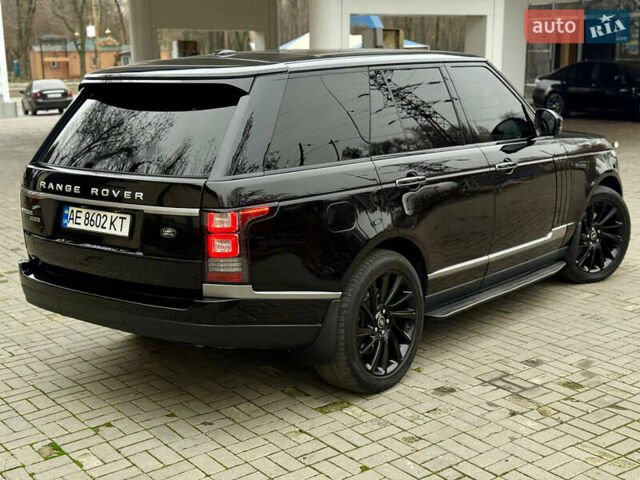 Чорний Ленд Ровер Рендж Ровер, об'ємом двигуна 4.4 л та пробігом 240 тис. км за 29500 $, фото 18 на Automoto.ua