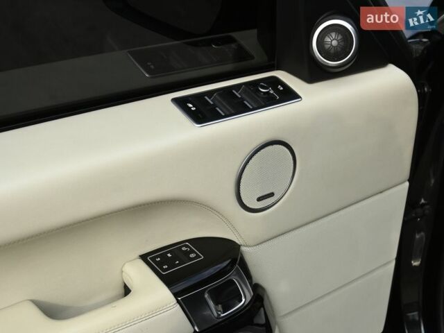 Черный Ленд Ровер Рендж Ровер, объемом двигателя 4.4 л и пробегом 205 тыс. км за 33900 $, фото 31 на Automoto.ua