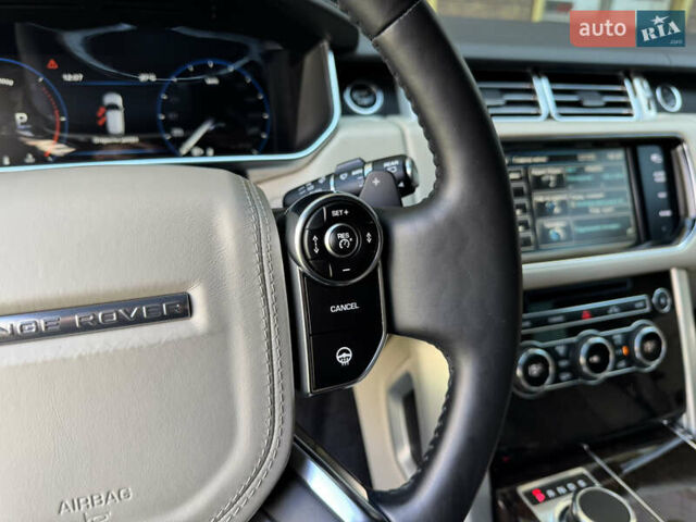 Ленд Ровер Рендж Ровер 2013 в Одессе на Automoto.ua Черный Ленд Ровер Рендж Ровер, объемом двигателя 4.4 л и пробегом 109 тыс. км за 44000 $, фото 25 на Automoto.ua