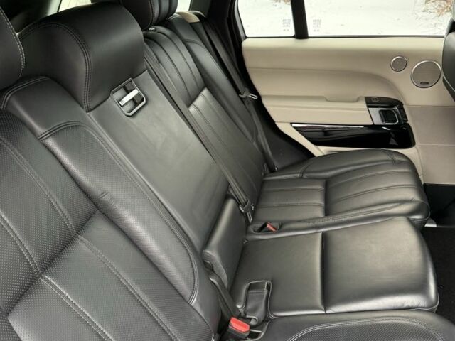 Черный Ленд Ровер Рендж Ровер, объемом двигателя 5 л и пробегом 240 тыс. км за 27500 $, фото 7 на Automoto.ua