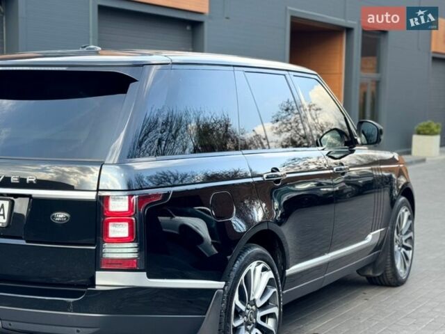 Чорний Ленд Ровер Рендж Ровер, об'ємом двигуна 5 л та пробігом 292 тис. км за 23500 $, фото 5 на Automoto.ua