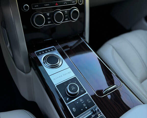 Черный Ленд Ровер Рендж Ровер, объемом двигателя 4.37 л и пробегом 227 тыс. км за 40000 $, фото 26 на Automoto.ua