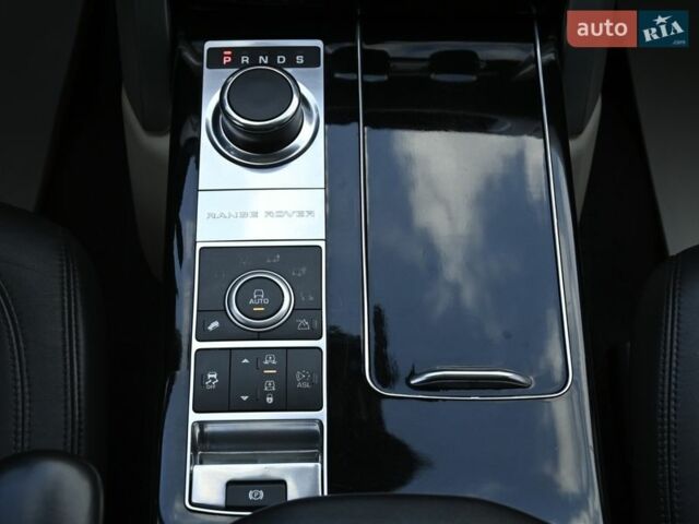 Черный Ленд Ровер Рендж Ровер, объемом двигателя 4.4 л и пробегом 205 тыс. км за 33900 $, фото 63 на Automoto.ua