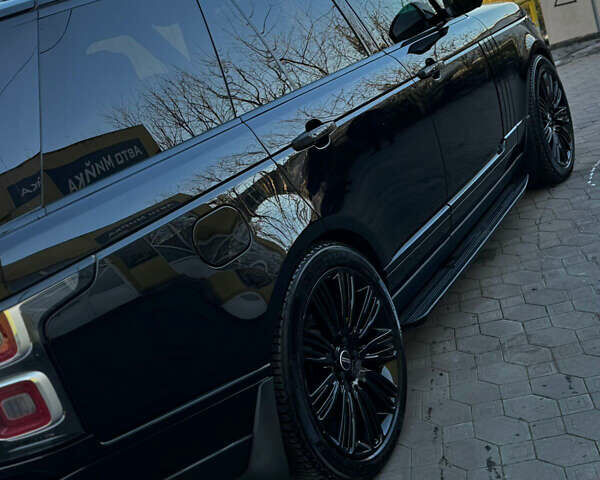 Черный Ленд Ровер Рендж Ровер, объемом двигателя 4.37 л и пробегом 227 тыс. км за 40000 $, фото 6 на Automoto.ua