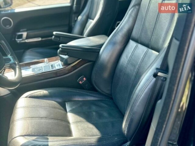 Чорний Ленд Ровер Рендж Ровер, об'ємом двигуна 4.37 л та пробігом 166 тис. км за 33900 $, фото 7 на Automoto.ua