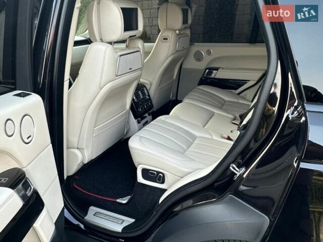 Чорний Ленд Ровер Рендж Ровер, об'ємом двигуна 5 л та пробігом 207 тис. км за 25900 $, фото 24 на Automoto.ua