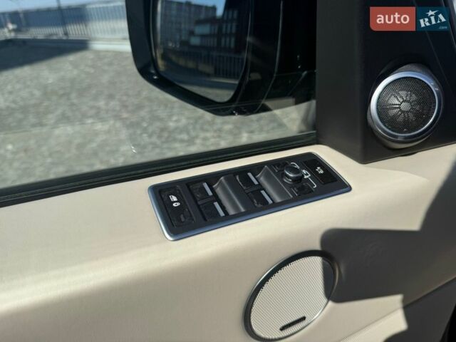 Чорний Ленд Ровер Рендж Ровер, об'ємом двигуна 2.99 л та пробігом 170 тис. км за 37000 $, фото 32 на Automoto.ua