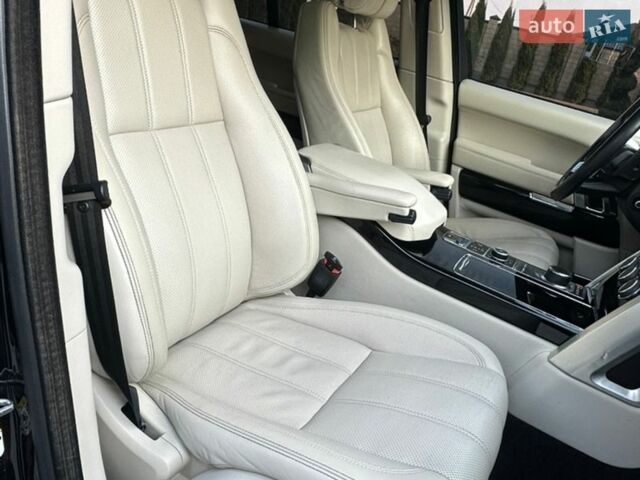 Чорний Ленд Ровер Рендж Ровер, об'ємом двигуна 5 л та пробігом 207 тис. км за 25900 $, фото 15 на Automoto.ua