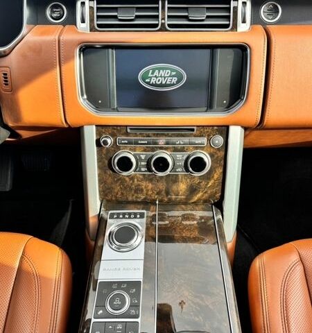 Чорний Ленд Ровер Рендж Ровер, об'ємом двигуна 4.37 л та пробігом 225 тис. км за 34500 $, фото 25 на Automoto.ua