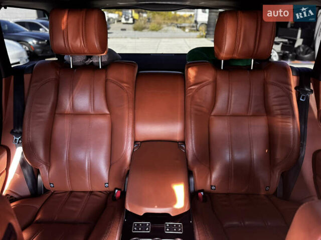 Ленд Ровер Рендж Ровер 2014 у Житомирі на Automoto.ua Чорний Ленд Ровер Рендж Ровер, об'ємом двигуна 5 л та пробігом 144 тис. км за 38999 $, фото 70 на Automoto.ua
