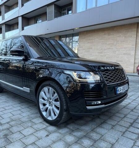 Чорний Ленд Ровер Рендж Ровер, об'ємом двигуна 4.37 л та пробігом 98 тис. км за 44900 $, фото 6 на Automoto.ua