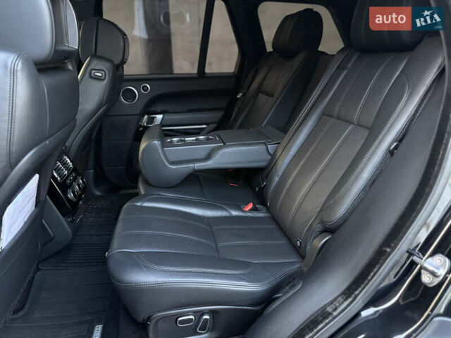 Чорний Ленд Ровер Рендж Ровер, об'ємом двигуна 5 л та пробігом 205 тис. км за 29999 $, фото 20 на Automoto.ua