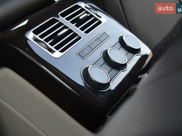 Чорний Ленд Ровер Рендж Ровер, об'ємом двигуна 3 л та пробігом 159 тис. км за 34750 $, фото 56 на Automoto.ua