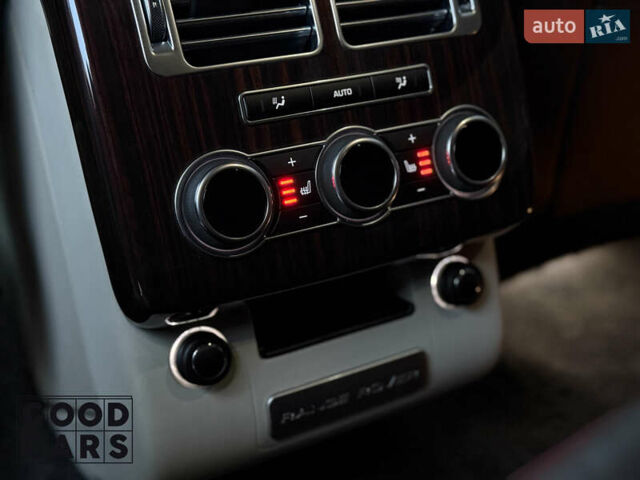 Чорний Ленд Ровер Рендж Ровер, об'ємом двигуна 2.99 л та пробігом 132 тис. км за 39000 $, фото 35 на Automoto.ua