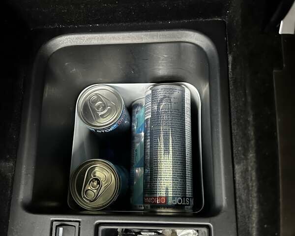 Черный Ленд Ровер Рендж Ровер, объемом двигателя 5 л и пробегом 175 тыс. км за 40300 $, фото 55 на Automoto.ua