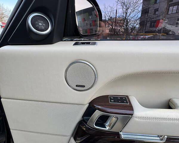 Черный Ленд Ровер Рендж Ровер, объемом двигателя 4.37 л и пробегом 220 тыс. км за 40000 $, фото 10 на Automoto.ua