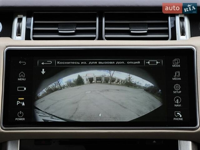 Чорний Ленд Ровер Рендж Ровер, об'ємом двигуна 4.4 л та пробігом 221 тис. км за 28800 $, фото 31 на Automoto.ua