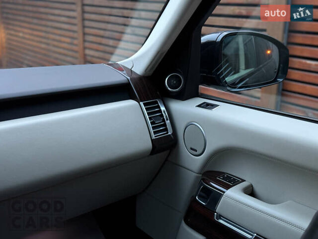 Чорний Ленд Ровер Рендж Ровер, об'ємом двигуна 2.99 л та пробігом 132 тис. км за 39000 $, фото 25 на Automoto.ua