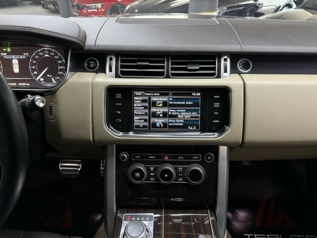 Чорний Ленд Ровер Рендж Ровер, об'ємом двигуна 4.4 л та пробігом 97 тис. км за 49000 $, фото 21 на Automoto.ua