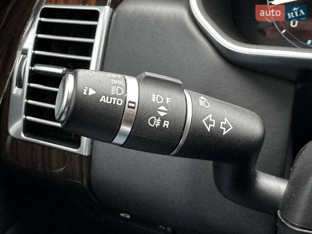 Чорний Ленд Ровер Рендж Ровер, об'ємом двигуна 2.99 л та пробігом 248 тис. км за 27900 $, фото 32 на Automoto.ua