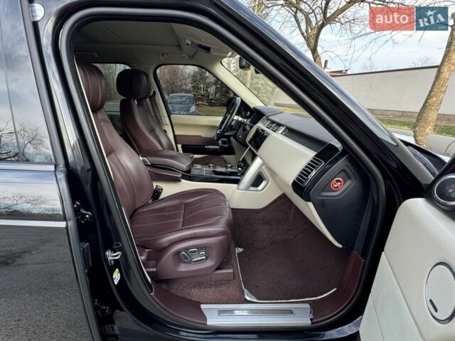 Чорний Ленд Ровер Рендж Ровер, об'ємом двигуна 4.4 л та пробігом 221 тис. км за 28800 $, фото 11 на Automoto.ua