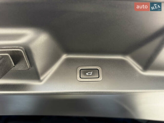 Ленд Ровер Рендж Ровер 2014 у Житомирі на Automoto.ua Чорний Ленд Ровер Рендж Ровер, об'ємом двигуна 5 л та пробігом 144 тис. км за 38999 $, фото 55 на Automoto.ua