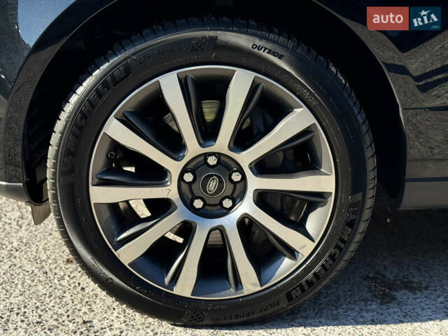 Ленд Ровер Рендж Ровер 2014 у Житомирі на Automoto.ua Чорний Ленд Ровер Рендж Ровер, об'ємом двигуна 5 л та пробігом 144 тис. км за 38999 $, фото 14 на Automoto.ua