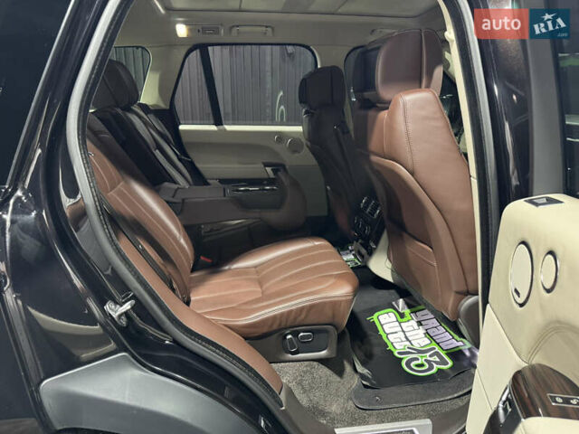 Чорний Ленд Ровер Рендж Ровер, об'ємом двигуна 4.37 л та пробігом 246 тис. км за 32299 $, фото 31 на Automoto.ua